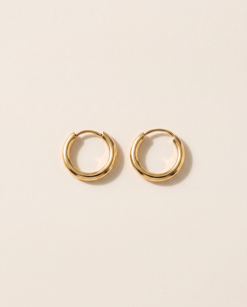 Huggie Creolen 10 mm aus 750er Gold – Unisex – Ansicht 4
