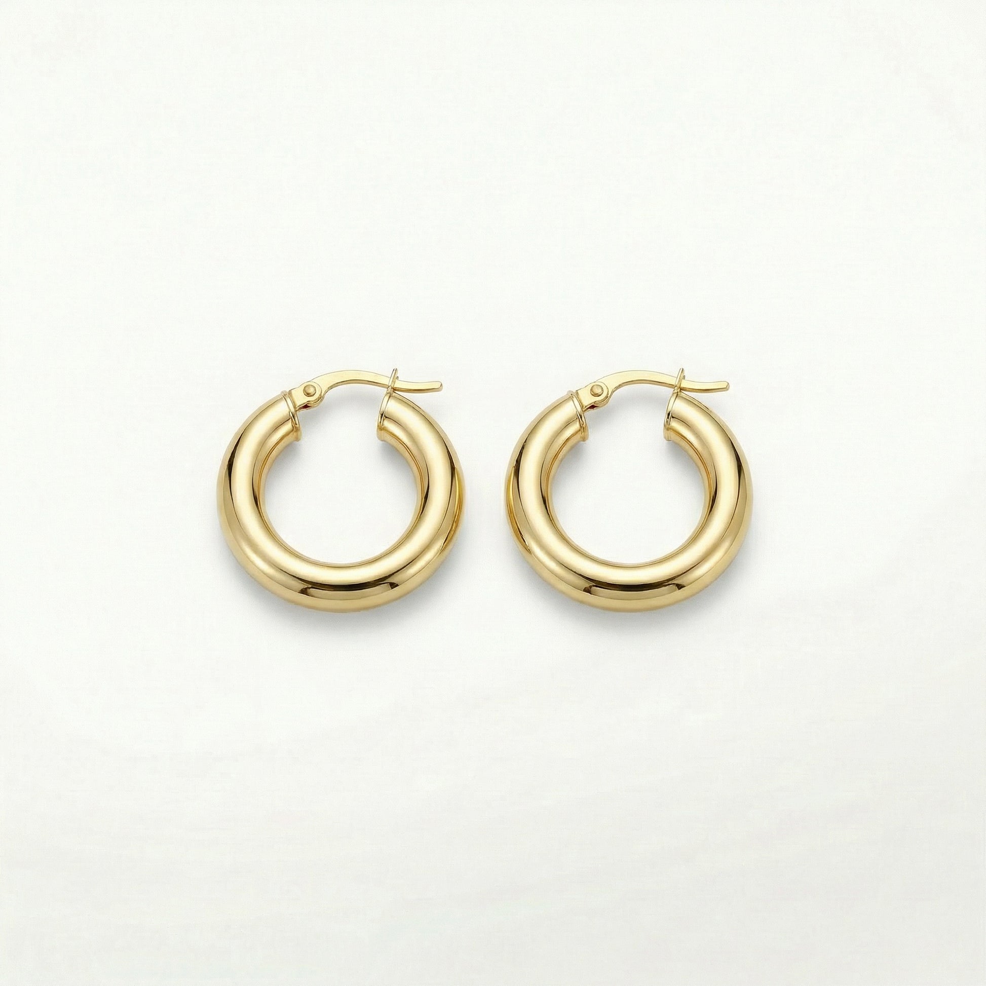 18K (750) Gold Creolen Damen 20 mm – Klassische Ohrringe | PAEEZE