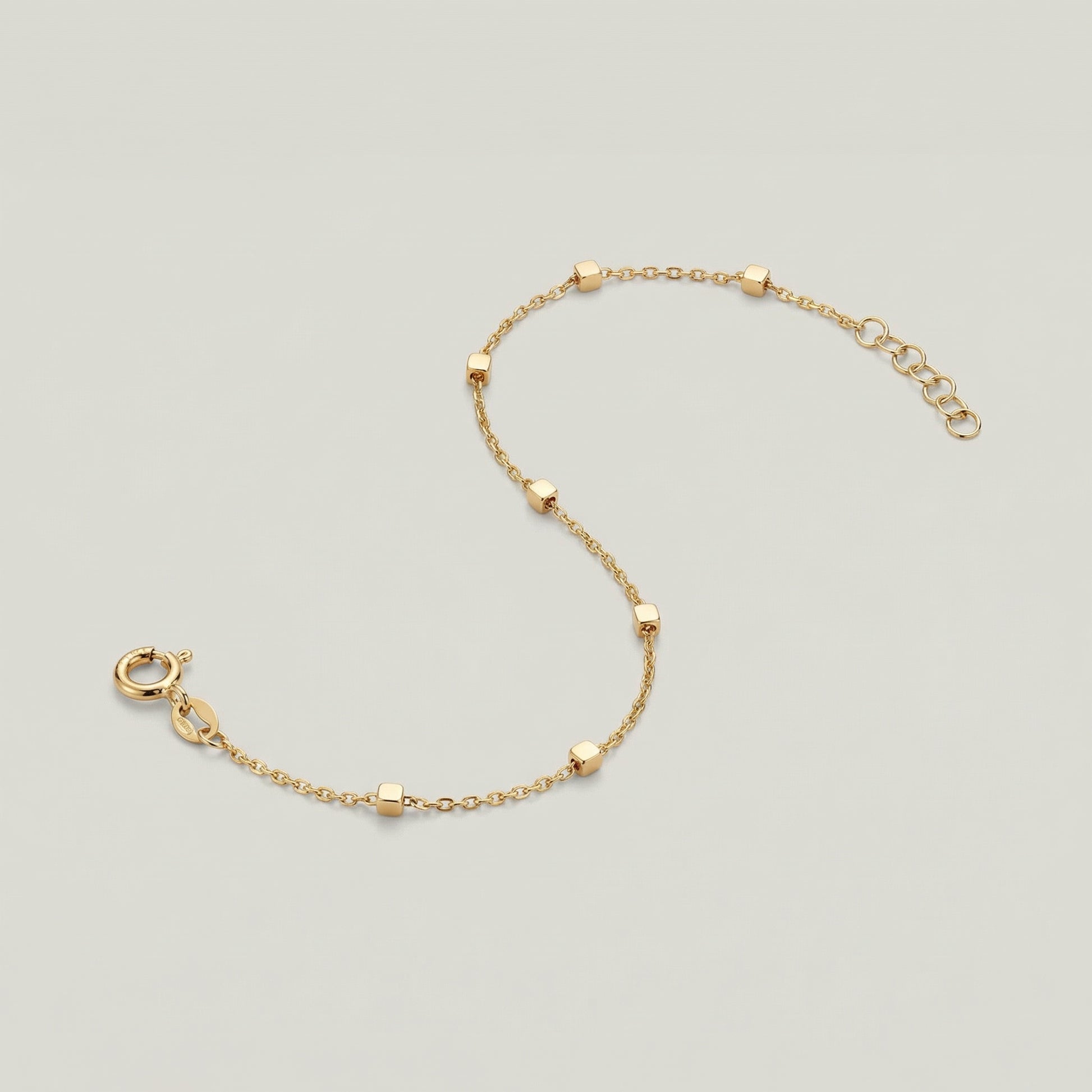 18K (750) Gold Würfelarmband Damen – Minimalistisches Armband | Made in Italy | PAEEZE 