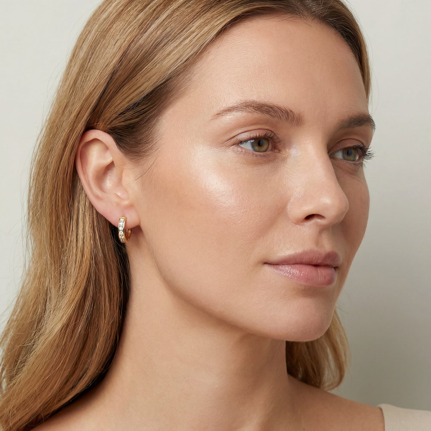 18K (750) Gold Creolen mit Zirkonia Damen 11,5 mm – Elegante Ohrringe